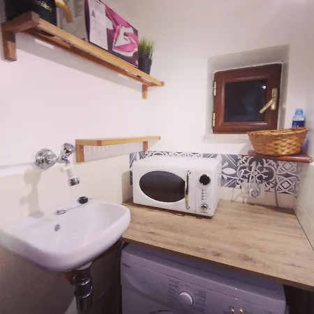 La Casetta Di Gio Gio In Centro A مونريالي