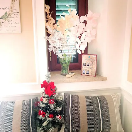 La Casetta Di Gio Gio In Centro A مونريالي