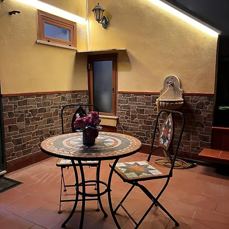 La Casetta Di Gio Gio In Centro A * مونريالي